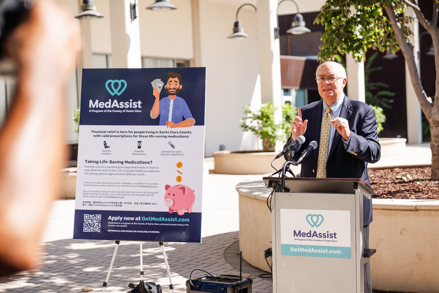 Photo of Supervisor Simitian speaking during MedAssist new brand reveal press conference